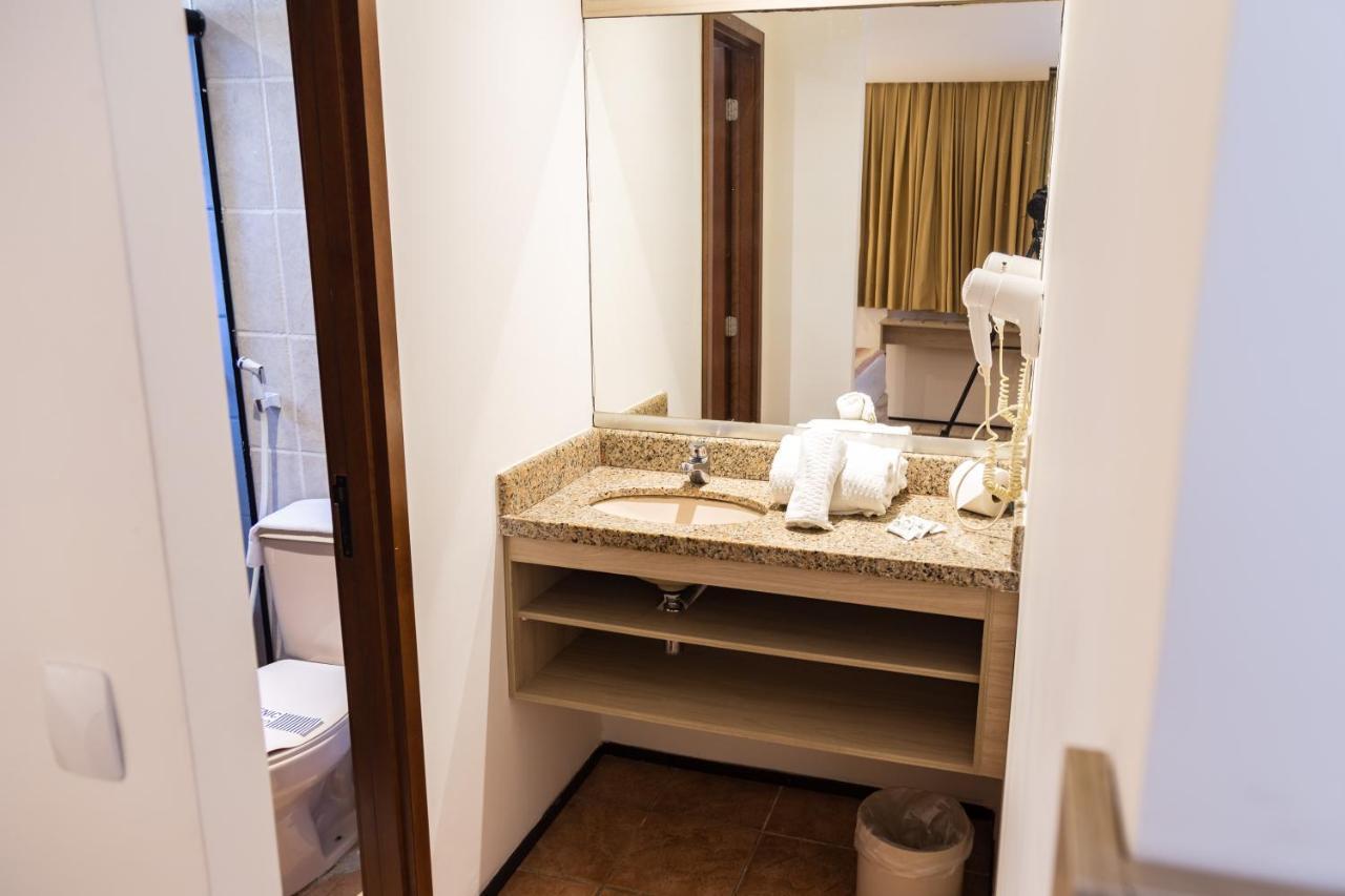 Plaza Praia Suites Fortaleza  Exteriör bild